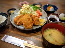 天然奄美リュウキュウイノシシロースかつ定食