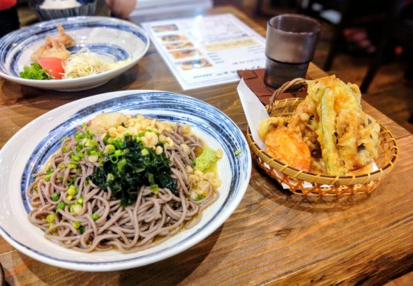 島魚天ぷらぶっかけそば：奄美屋仁川奄美大島料理かめの〆メニュー